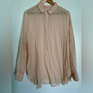 LOFT Woman’s top in pink and white stripes